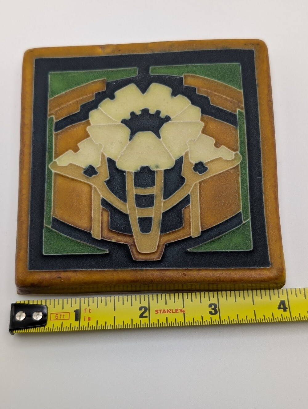 Motawi Poppy Tile 4x4 (Mid-century Modern Style) - Picture 2 of 10
